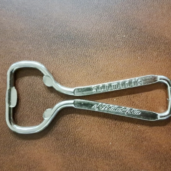 Vintage Schmidt's Beer Ale Bottle Opener - Picture 1 of 4